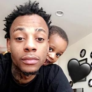 Meet your Posher, Derrick